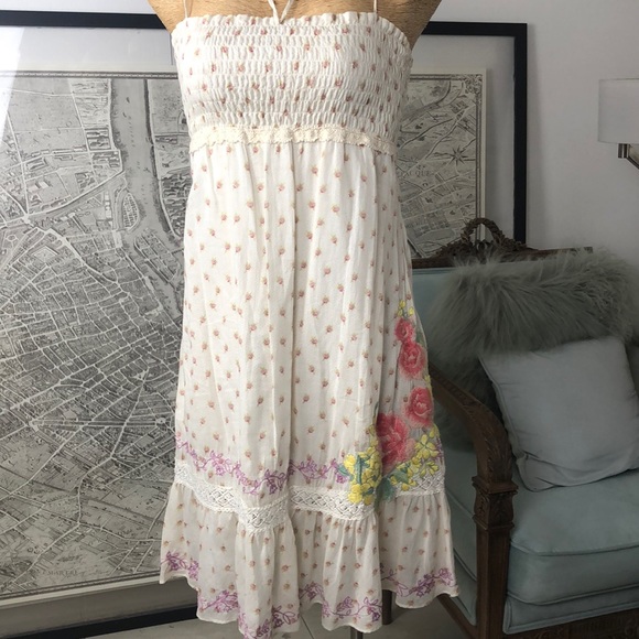 Johnny Was Dresses & Skirts - Vintage Johnny Was Los Angeles Boho embroidered dress. Perfect for festivals🤩☀️